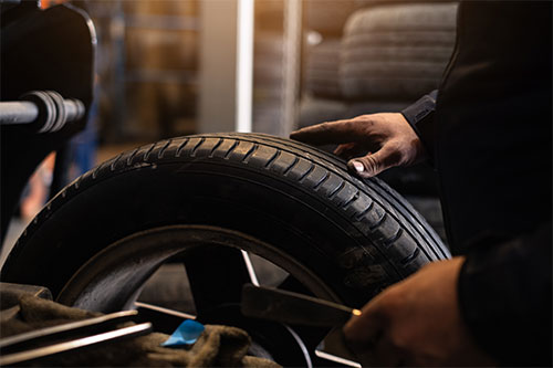 Försäljning och byte av däck